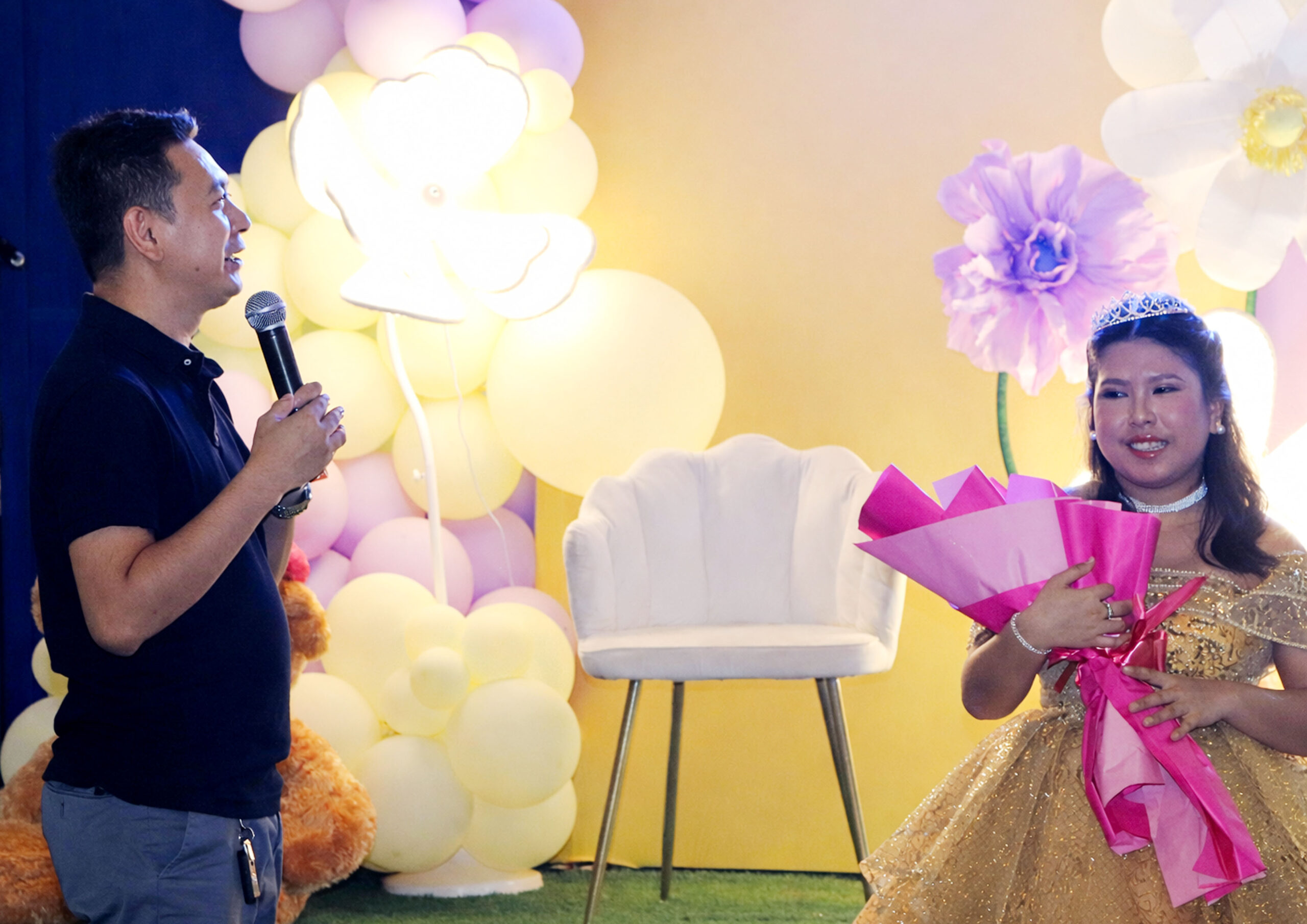 Princess Debut elegance detail frame